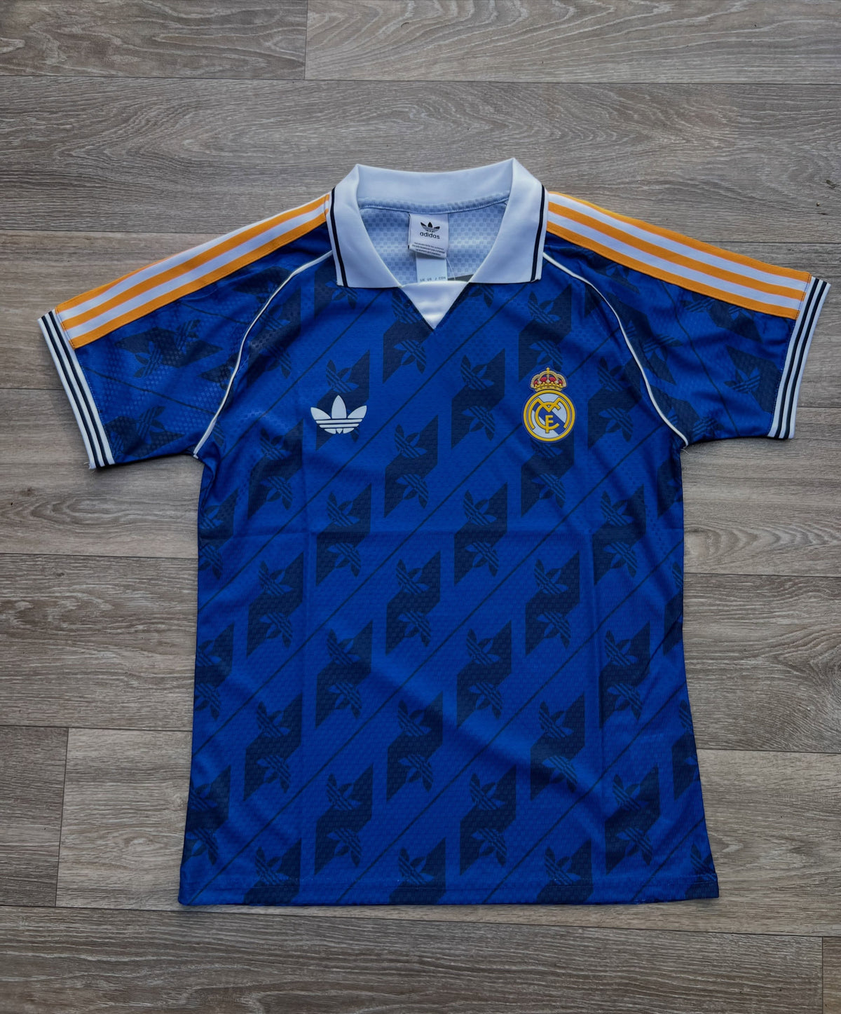 Real Madrid Pre-Match Kit 2025/26
